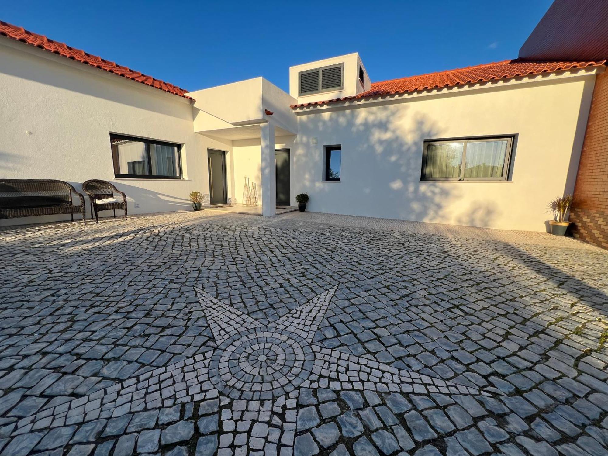 Vila Pombal Tomar Apartments - Pool & City Views מראה חיצוני תמונה