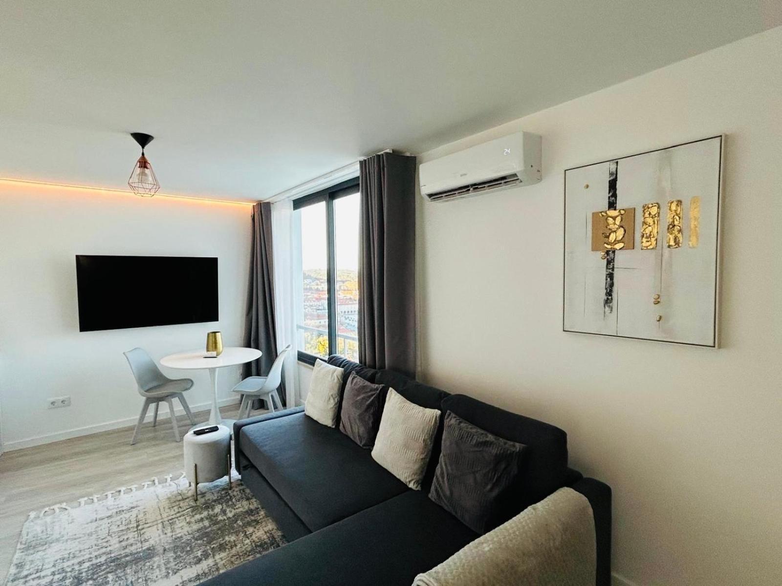 Vila Pombal Tomar Apartments - Pool & City Views מראה חיצוני תמונה
