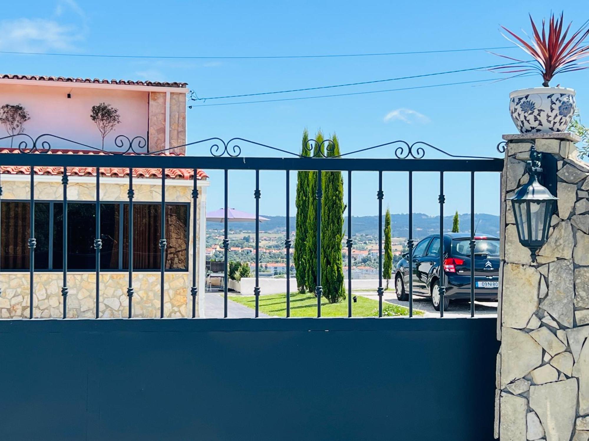 Vila Pombal Tomar Apartments - Pool & City Views מראה חיצוני תמונה